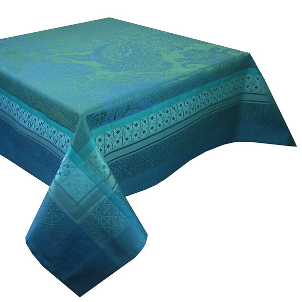 emerald green tablecloth