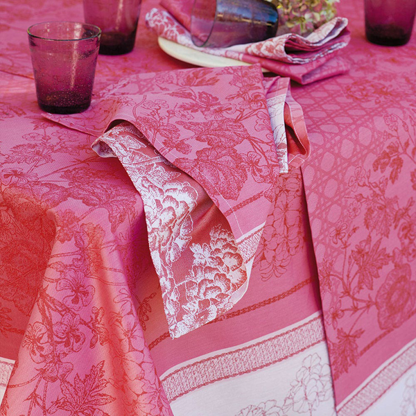 pink napkin